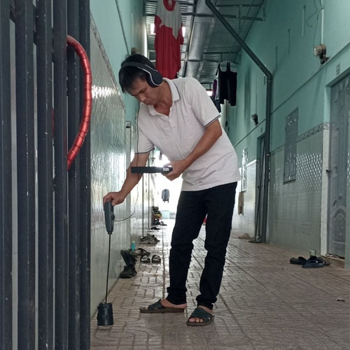 Quy trình dò tìm rò rỉ được thực hiện gọn gàng, sạch sẽ, không ảnh hưởng đến sinh hoạt