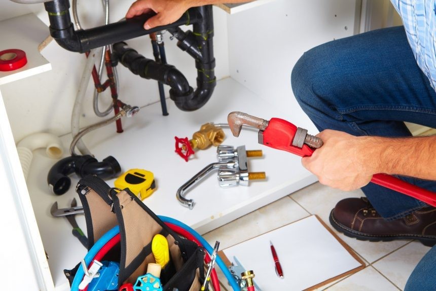 Thiết bị chuyên dụng hiện đại giúp làm sạch sâu mà không cần tháo dỡ