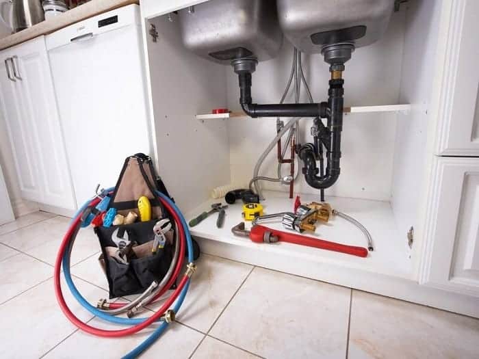An tâm hơn khi đường ống được vệ sinh định kỳ